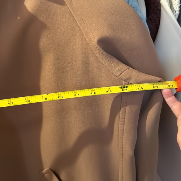 Zara long coat xtra large worn once tan color fully lined. - Picture 9 of 9